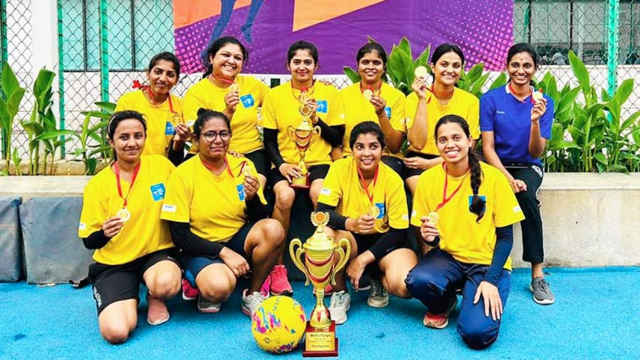 LSEG Bengaluru Throwball team