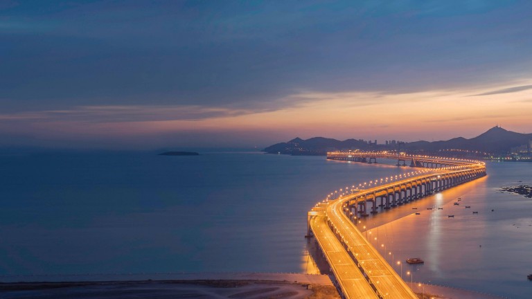 A bridge that represents connecting you the world's financial markets.